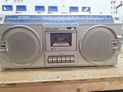 SHARP GF-5454 Portable Stereo Boombox Radio Casette Recorder
