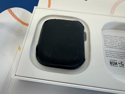 Apple Watch Series 9 MR9A3CL/A 45mm Minuit M/L - Photo 8 sur 12