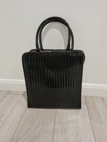 Ted Baker Lined Deep Messenger Bag Black - Picture 2 of 12