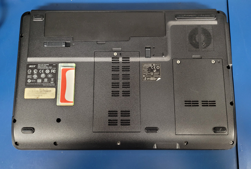 ACER ASPIRE 5517 AMD Athlon L310 @1.20 GHz 4GB RAM NO HDD No Charger - Picture 8 of 9