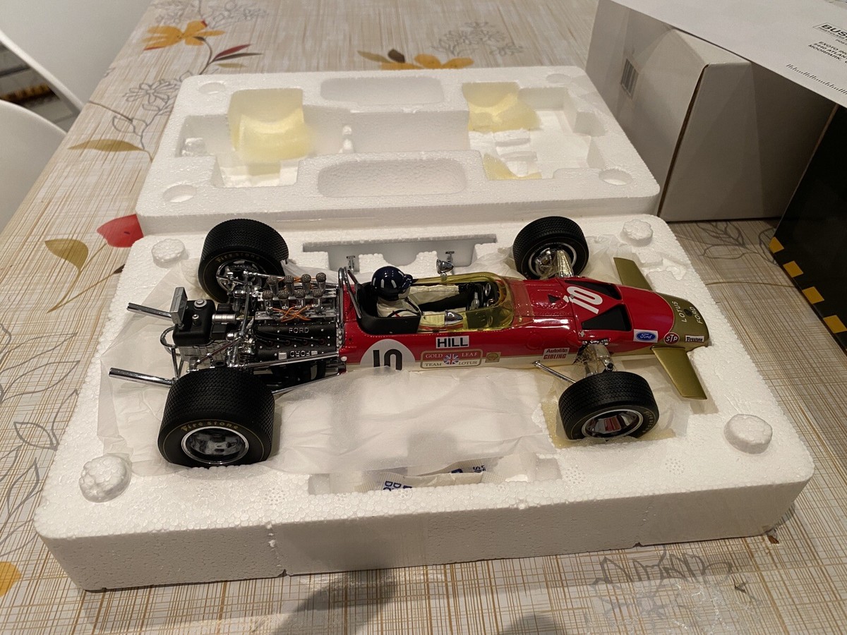 Modellino F1 Exoto 97007 1/18 Lotus Ford type 49B Graham Hill 1968