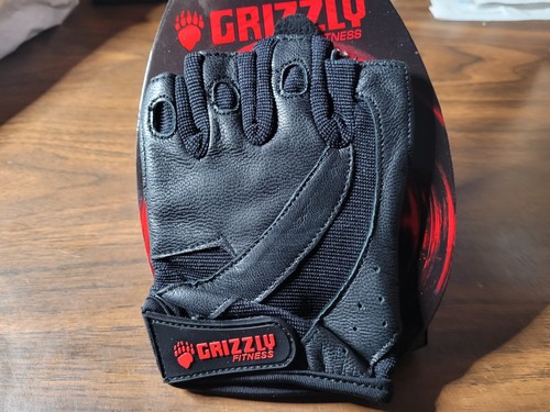Grizzly Fitness Voltage Lifting and Training Gloves Fingerless Sz Sm NEW - Picture 3 of 4