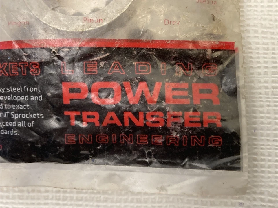 JT 2006-2010 Aprilia Tuono 1000 R Piñón de acero contraeje de fábrica 17T JTF704 Foto 2 de 4