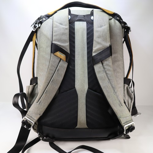 Peak Design Everyday Backpack 30L Ash Camera Bag Used Pre-Owned Inserts - Picture 10 of 14