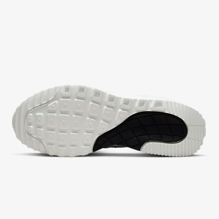 New Nike Women's Air Max SYSTM Shoes Sneakers - White New Nike Women's Air Max SYSTM Shoes Sneakers - White