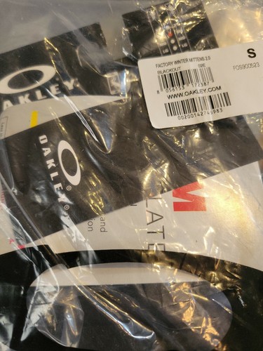 Oakley Factory Winter Mittens 2.0 Size Small Black, NWT, Free Shipping - Picture 3 of 3