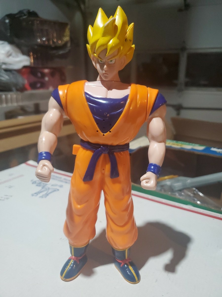 Vintage 1999 Dragonball Z Super Saiyan Goku Single Walkie Talkie