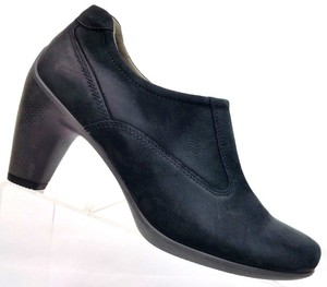 ecco sculptured bootie
