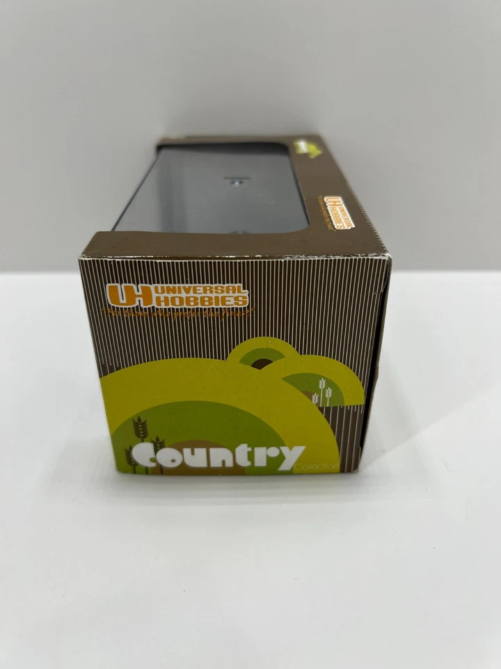 1951 Hurlimann H12 Tractor 1:43 Die Cast with Showcase Universal Hobbies - Image 4 of 4