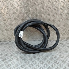 MERCEDES-BENZ GLS X167 Türdichtungsgummi hinten rechts A0007271300 4.0 28486784 MERCEDES-BENZ GLS X167 Türdichtungsgummi hinten rechts A0007271300 4.0 28486784