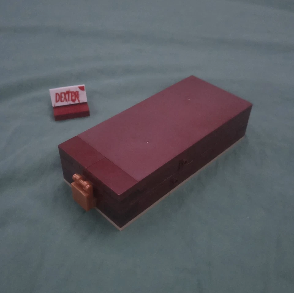 Dexter Blood Slide Box With Slides Building Bricks Set 🩸💉 - Image 3 of 4