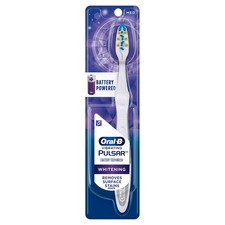 Oral-B Battery Powered Toothbrush 3D White Luxe Pulsar Polish Stain Medium 1 Ct