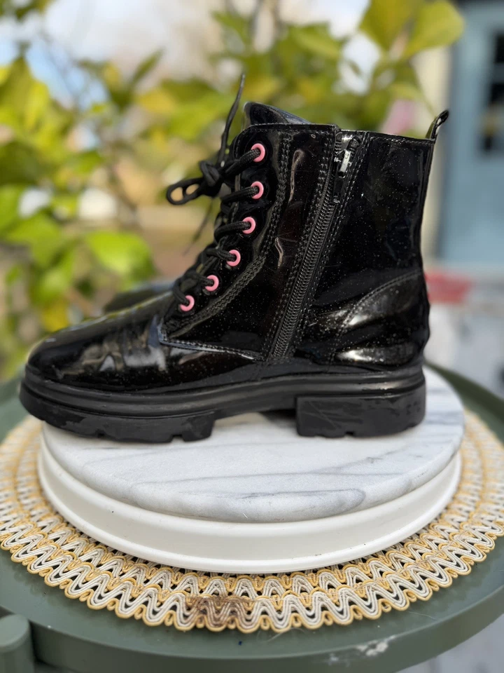 Bota de Combate Negra 7 pulgadas Cara de Gato/Patas Pintada a Mano Cremallera/Encaje Mujeres EE. UU. 7.5/UE 39 Foto 2 de 4