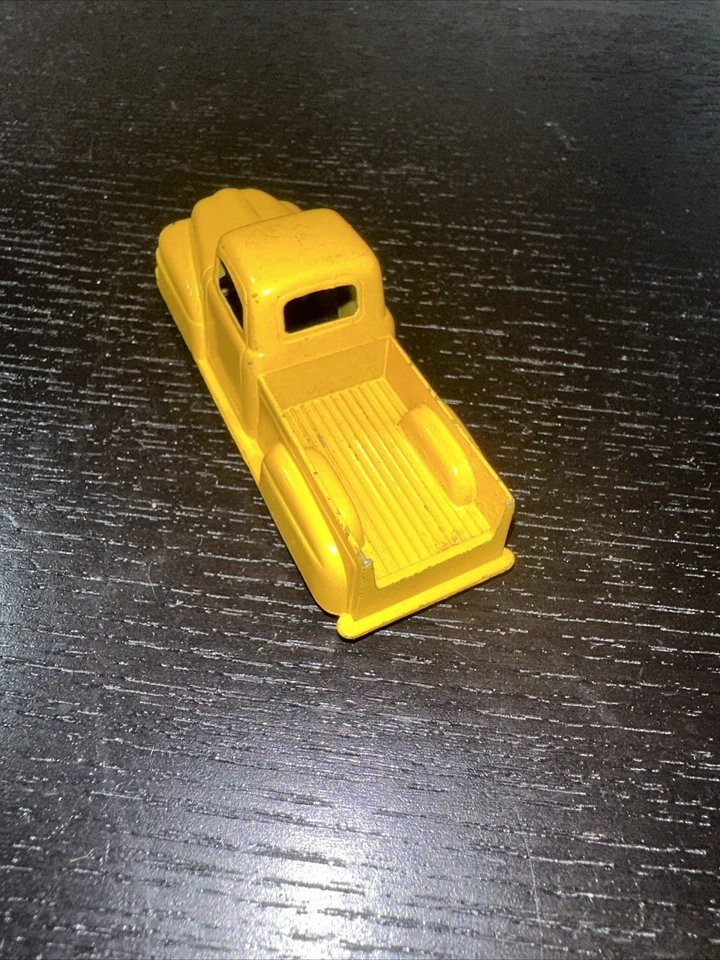 1950s Vintage 1949 Ford F-100 Pickup Truck TootsieToy Chicago USA Yellow - Image 4 of 4