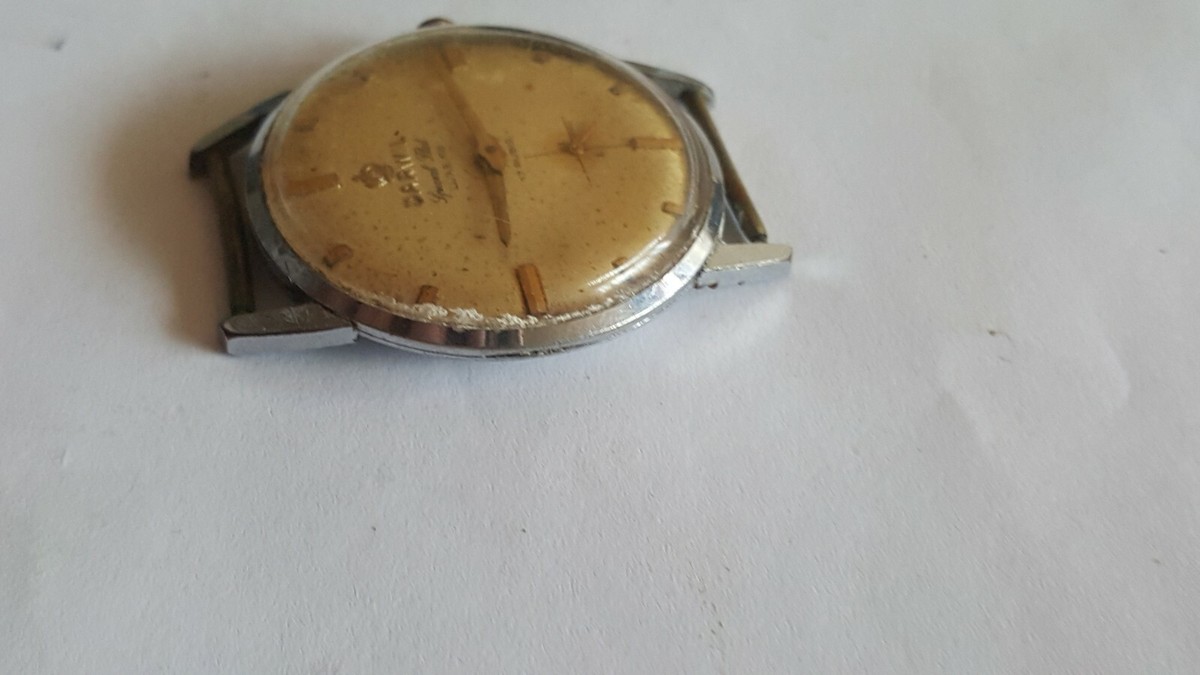 VINTAGE swiss made DARWIL Special flat Luxe 66 watch 17