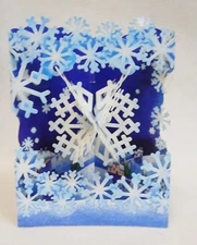 SNOWFLAKE Winter Holiday Greeting Card 3-D  Swing Card by Santoro Graphics 76