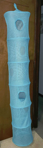 Organizador de espacio de malla azul colgante 6 compartimentos organizador de armario de almacenamiento de juguetes - Imagen 1 de 7