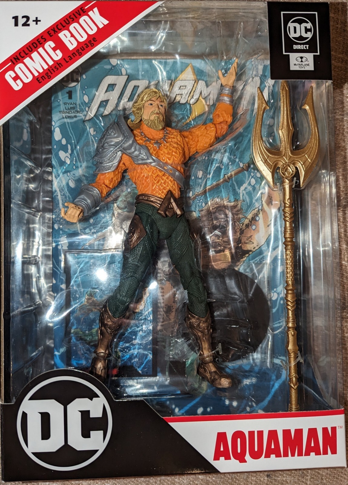 DC Direct Page Punchers Aquaman 7-Inch Action figure with Aquaman Comic