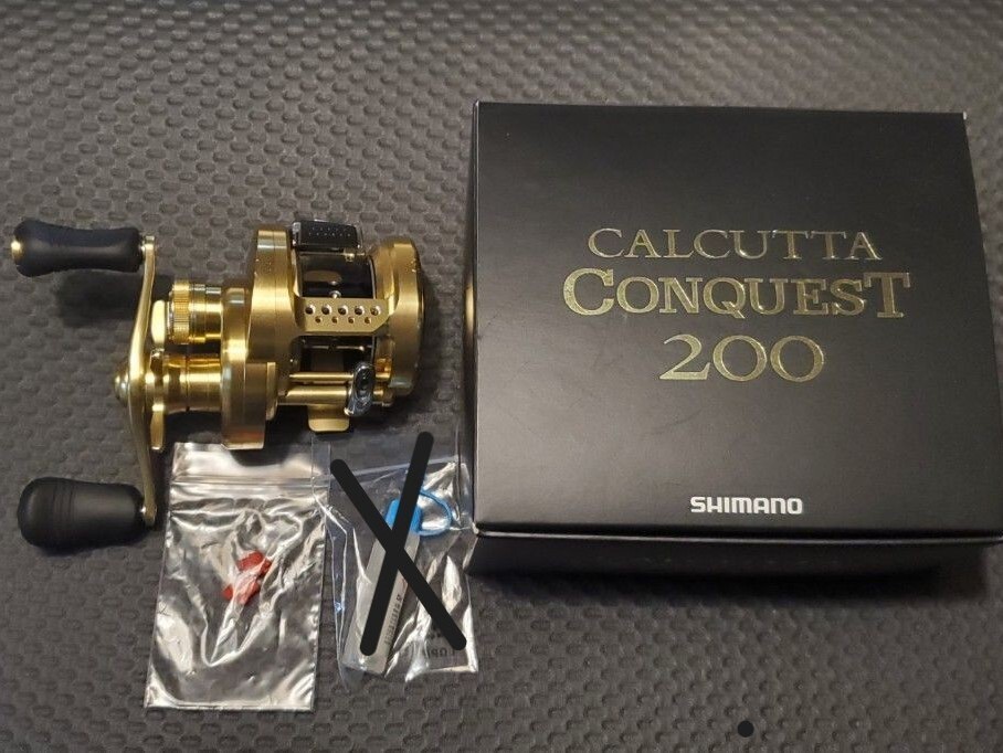 Shimano 15 Calcutta Conquest 200 Right-Handled SHIMANO 15