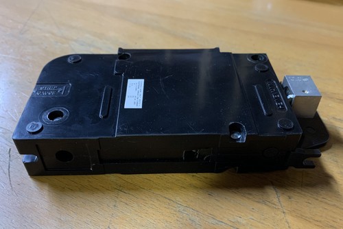 EATON CF1-H3DU-W 30AMP 125DC 2TD CIRCUIT BREAKER - Picture 4 of 4