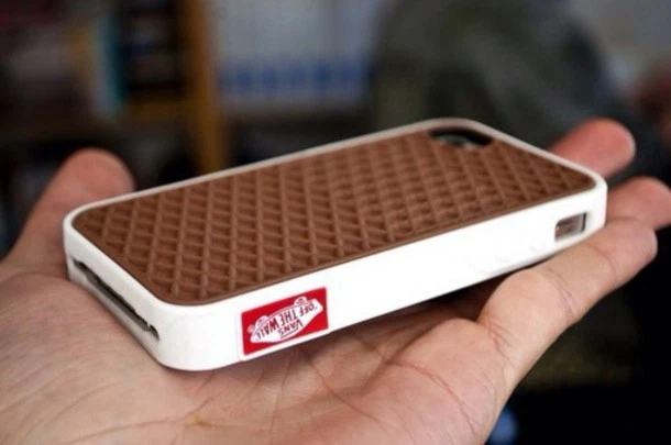 Iphone vans waffle best sale case