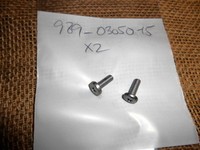 Yamaha Snowmobile Shroud Screw 1972 Gp433 98903-05015 Qty2 Yamaha Snowmobile Shroud Screw 1972 Gp433 98903-05015 Qty2