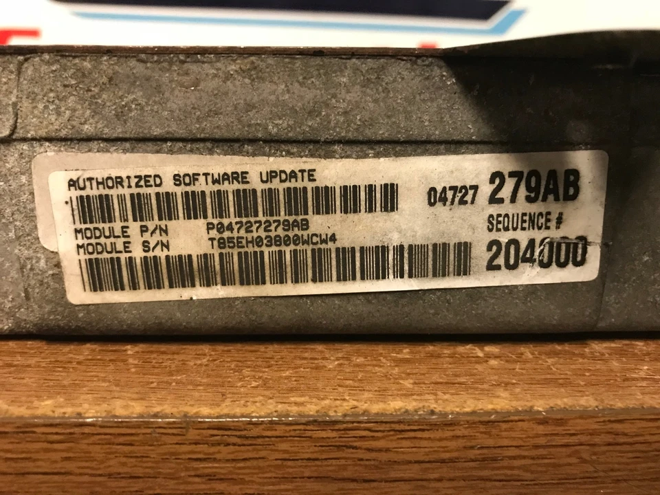 2000 DODGE CARAVAN ENGINE COMPUTER P04727279AB — 第 2/2 张图片