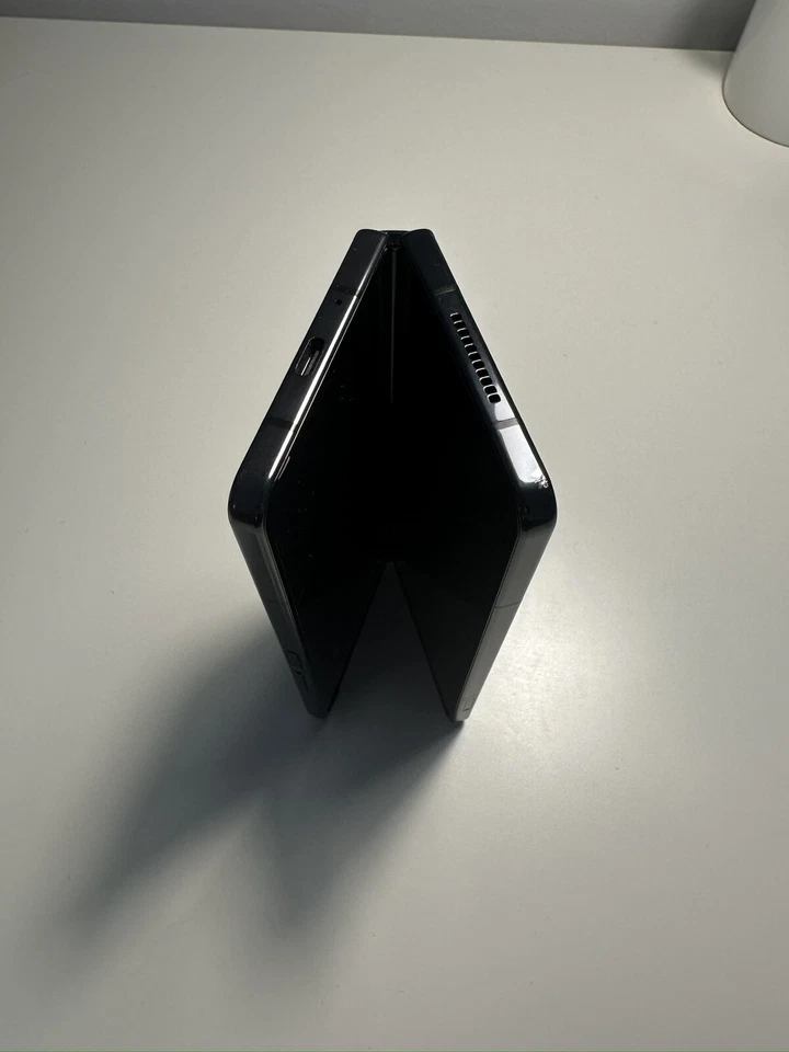 Samsung Galaxy Z Fold4 · 256GB, foto 4 di 5
