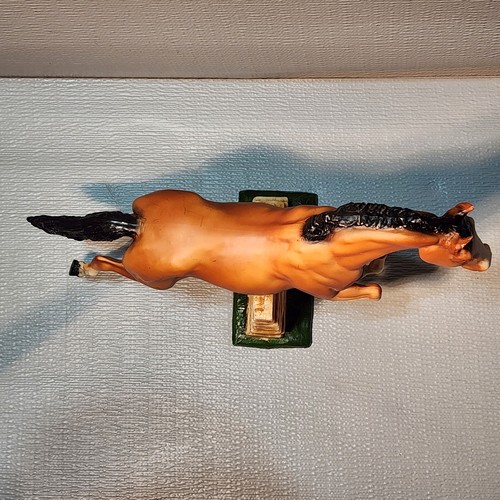 1970s BREYER Jumping Horse Model 300 'StoneWall' Round Mark Mold USA 9" Bay Mint - Imagen 7 de 13