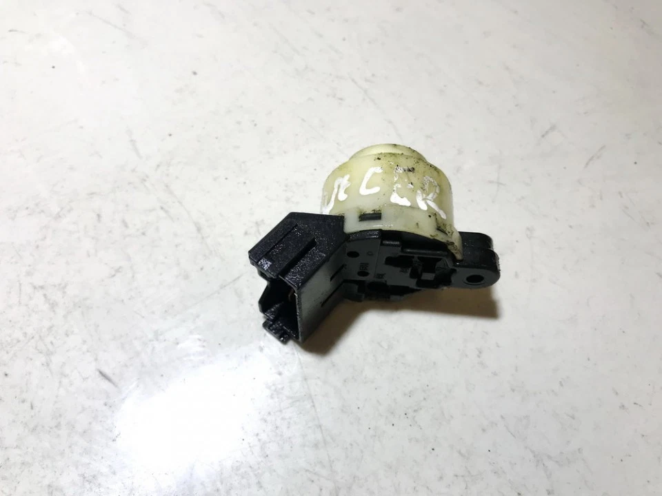  INTERRUPTOR DE ENCENDIDO INTERRUPTOR DE ARRANQUE INTERRUPTOR DE ENCENDIDO Mitsubishi Lanc DE718891-39 Foto 2 de 2