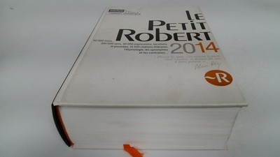			Le Petit Robert: Dictionnaire Alphabe´tique Et Analogique De La L		