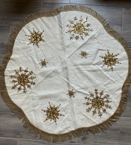 Vtg Christmas Snowflakes Felt Round Sequin Tree Skirt Tablecloth Handmade 39"