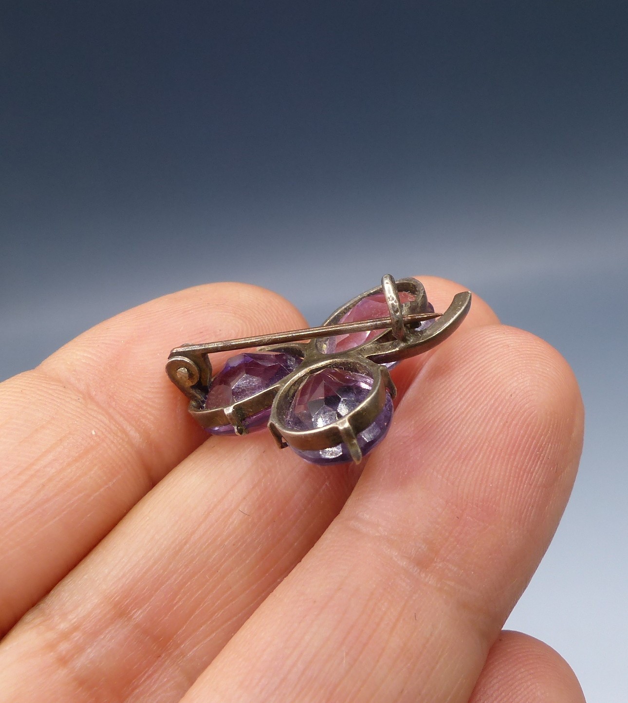 Antique Solid Silver and Amethyst Clover Brooch -… - image 10