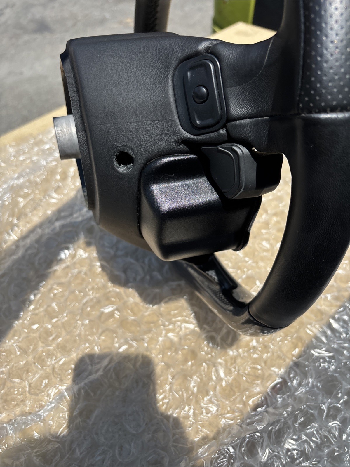 OEM Carbon Fiber Ferrari 488 Steering Wheel – Used