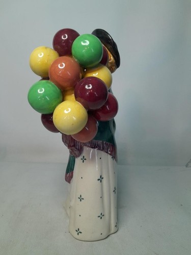 1939 Date Code Royal Doulton BALLOON SELLER Figurine HN 583 A/F Cracked Balloon - Picture 5 of 7