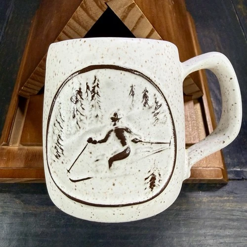 VTG Onion River Pottery Coffee Tea Speckled Mug Cup Stoneware Ski Skier Vermont