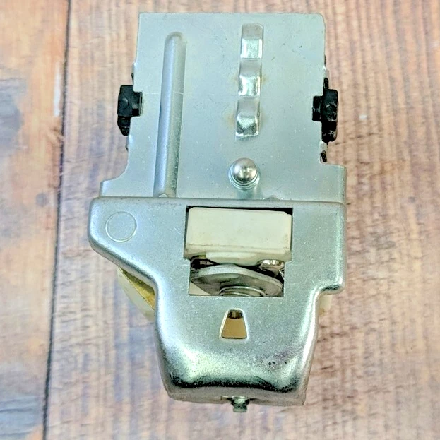 Interruptor de faros Napa Echlin HL6635 para Chevrolet Celebrity Camaro 12V 6 pines nuevo en stock Foto 3 de 4