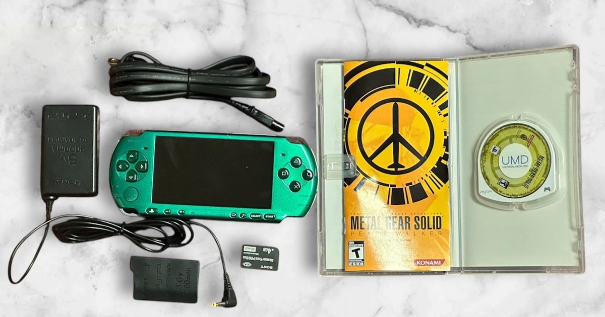 Sony PSP 3010 Metal Gear Solid: Peace Walker Limited edition