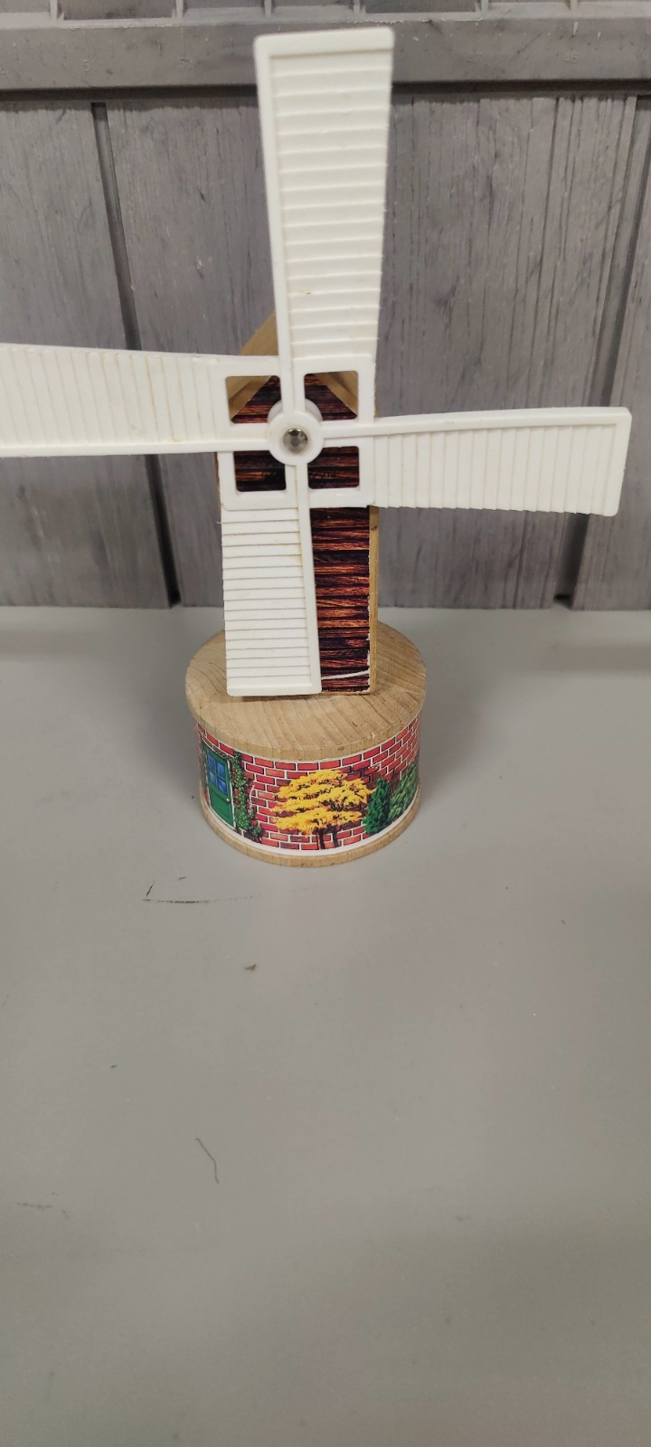 Picture 1 of 3