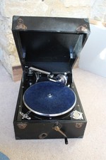 Columbia Grafonola No. 202 portable gramophone Tested And Working