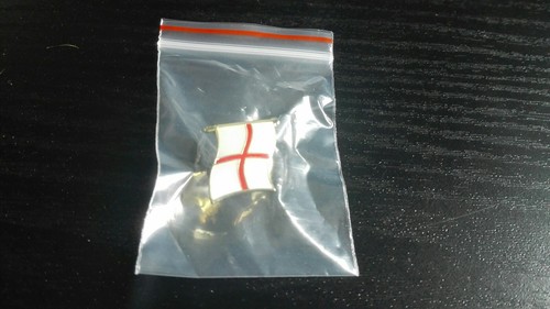 ENGLAND ST GEORGE Metal Flag Lapel Pin Badge *NEW* MIX & MATCH BUY 3 GET 2 FREE! - 第 2/3 張圖片