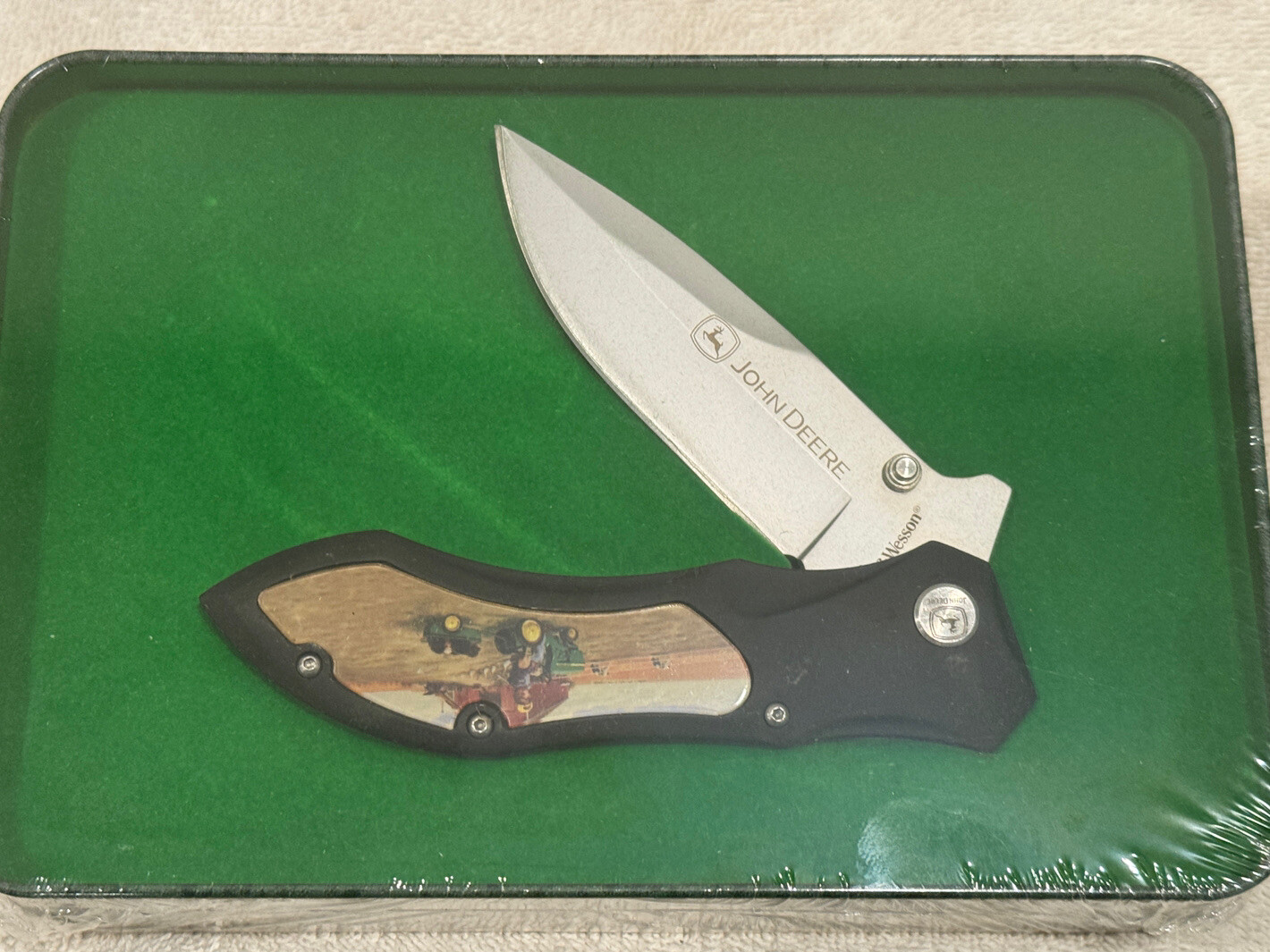 John Deere Knife Set with Tin by Smith & Wesson NEVER OPENED eBay