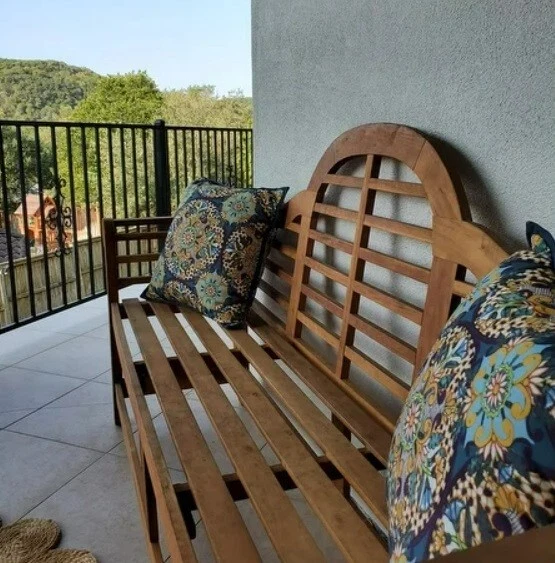 Silla de banco de madera natural de acacia para exteriores con asiento de amor jardín piscina cubierta lateral patio Foto 2 de 4