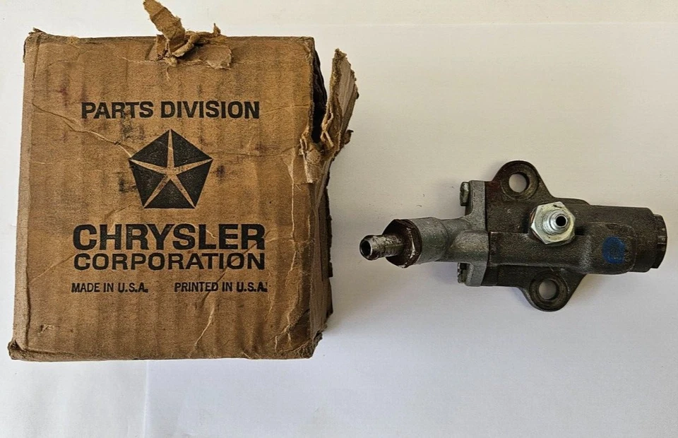 1965-1968 Plymouth Chrysler Dodge Power Steering Gear Valve 2537174 NOS. - Image 3 of 4