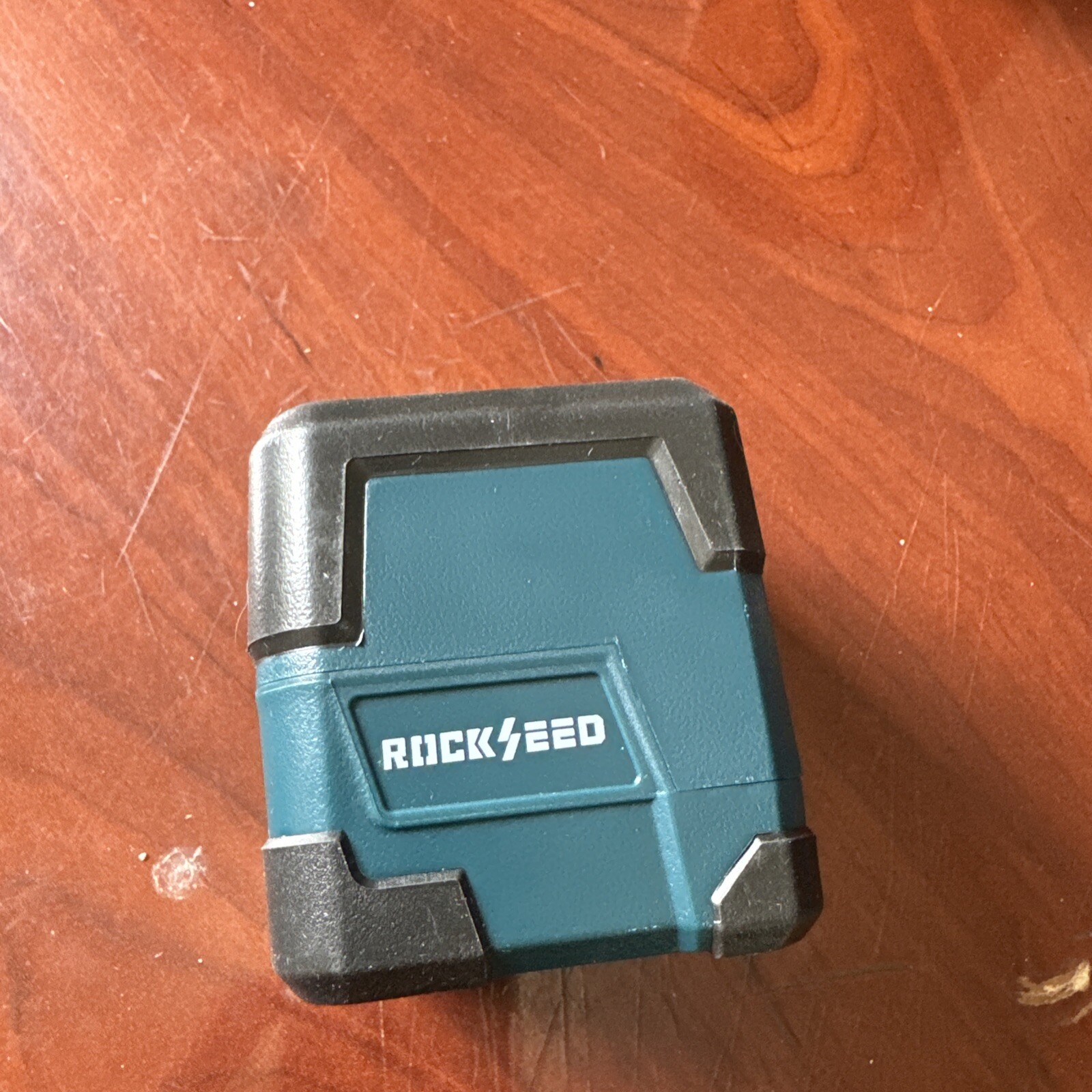 Rockseed Laser Level 50 Feet Cross Line Green Laser, Self Leveling