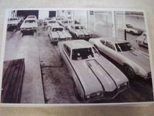1968 Oldsmobile Hurst Assembly Line 2 11 X 17 Photo Picture 1968 Oldsmobile Hurst Assembly Line 2 11 X 17 Photo Picture