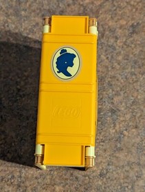 Lego 41143 Disney White Whisker Haven Berry's Kitchen (SEALED) & Belle's book