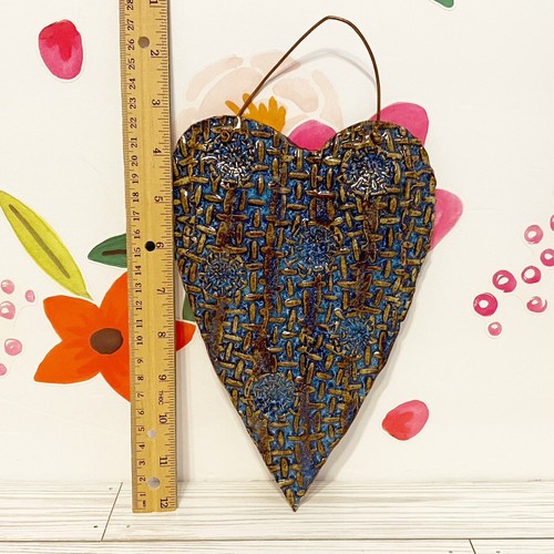 Handmade Folk Art Ceramic HEART Wall Hanger Artist Mindy Meyers - Picture 4 of 5