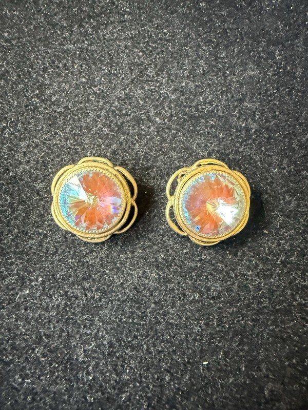 Vintage Whiting & Davis Goldtone Rainbow Rivoli Crystal Clip Earrings