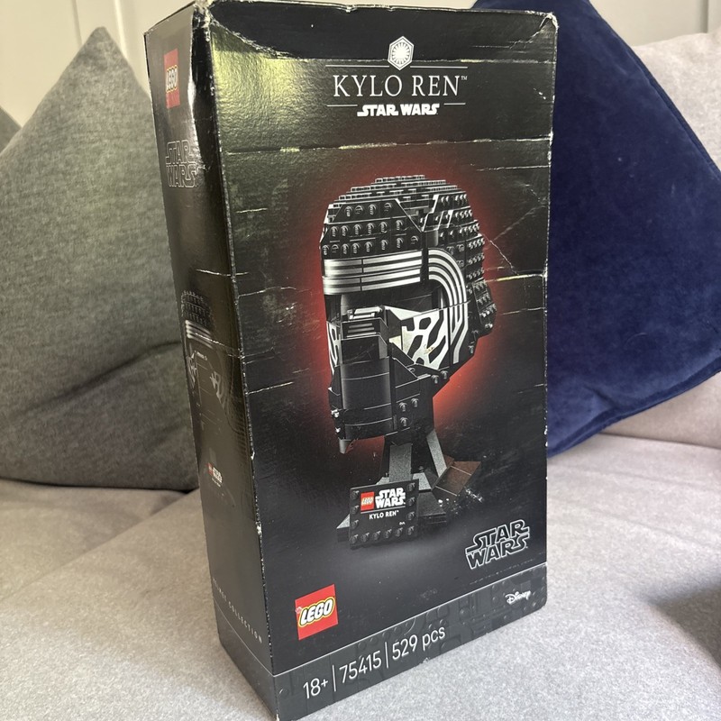LEGO Star Wars 75415 Kylo Ren Helmet New